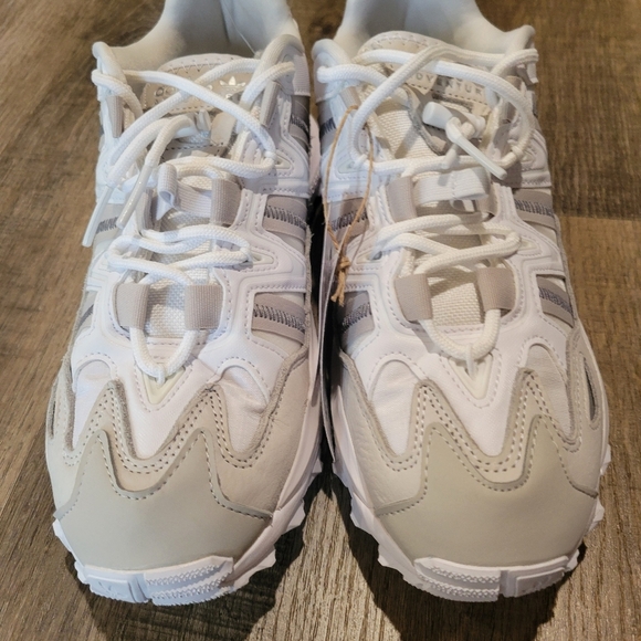 ADIDAS White and Silver Sneakers - Picture 14 of 16